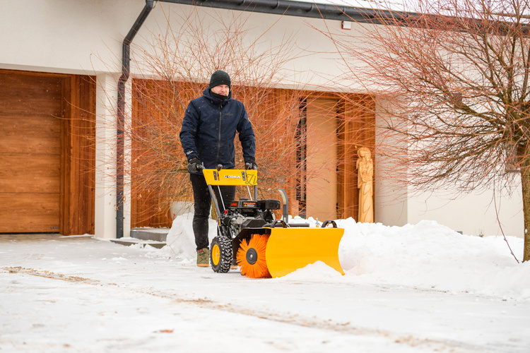 Odśnieżarka i zamiatarka 4w1 Cedrus ZM06-e