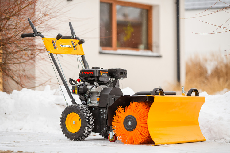 Odśnieżarka i zamiatarka 4w1 Cedrus ZM06-e